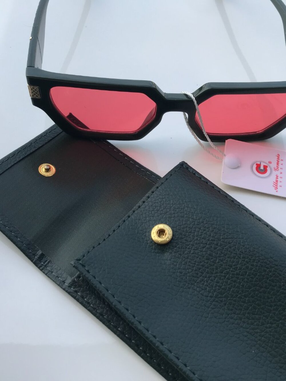 Woman Sunglasses by Allure Genesis 100% UVA-UVB Protection.